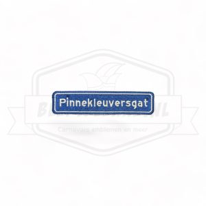 Embleem Pinnekleuversgat Straatbord