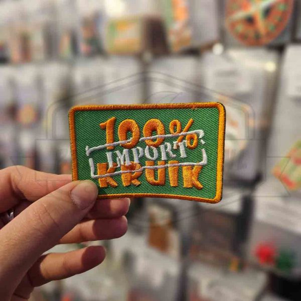 Embleem 100% import kruik