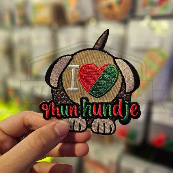 Embleem I love mun hundje Groen/Rood