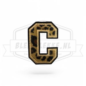 Carnavals embleem letter panter print - C